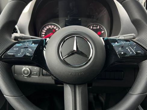New 2025 Mercedes-Benz Sprinter 2500 image 21