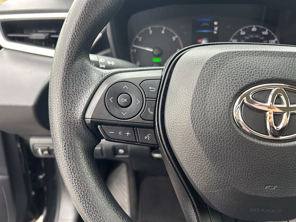 Used 2025 Toyota Corolla LE w/ Carpet Mat Package (TMS) FWD image 21
