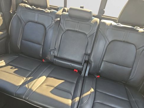 Used 2019 RAM 1500 Limited RWD image 13