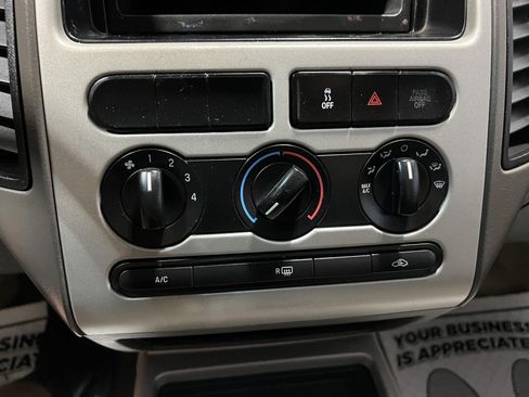 Used 2007 Ford Edge SE FWD image 13