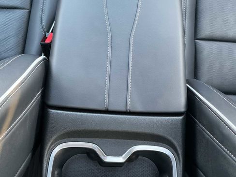 Used 2025 Buick Enclave Avenir image 19