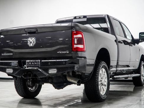 Used 2023 RAM 2500 Laramie AWD/4WD image 12