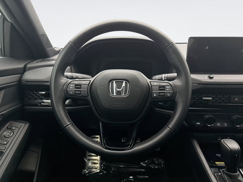Used 2025 Honda Accord Sport image 12