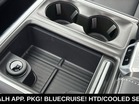 New 2026 Ford Expedition Max Platinum w/ Stealth Appearance Package image 23