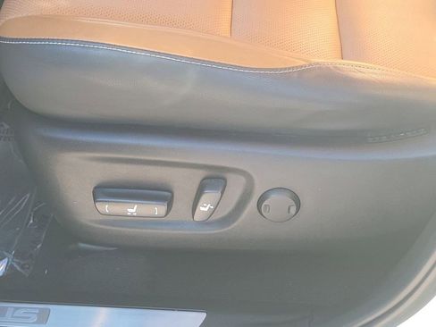 Used 2019 Lexus NX 300 FWD image 26