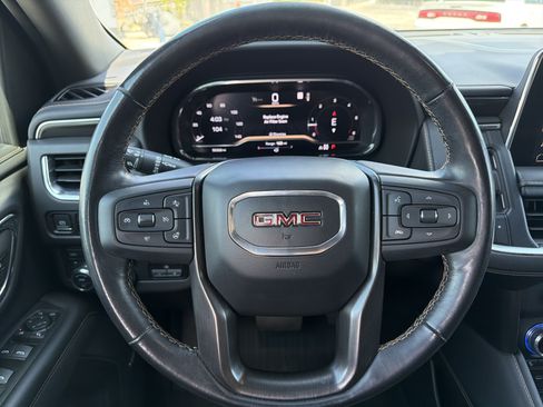 Used 2022 GMC Yukon AT4 w/ AT4 Premium Plus Package AWD/4WD image 14
