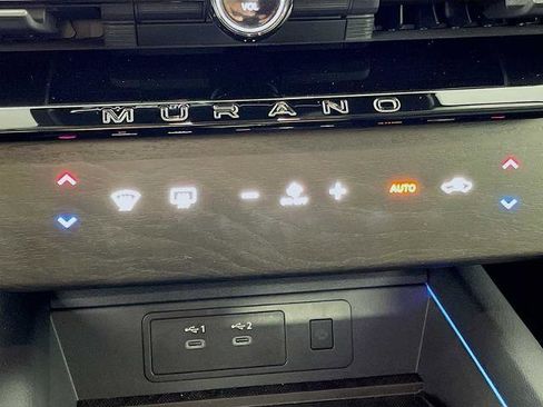 Certified 2025 Nissan Murano SL image 14