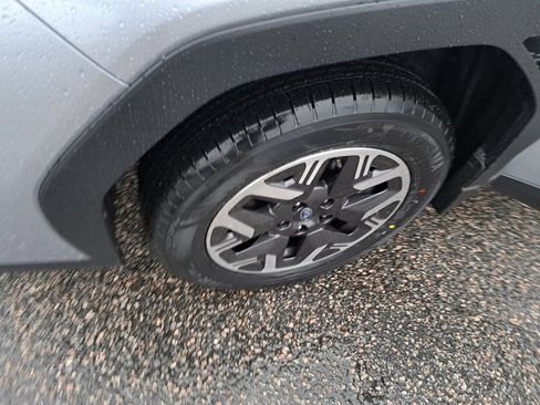 New 2026 Subaru Forester Premium w/ Base/Premium Package image 18