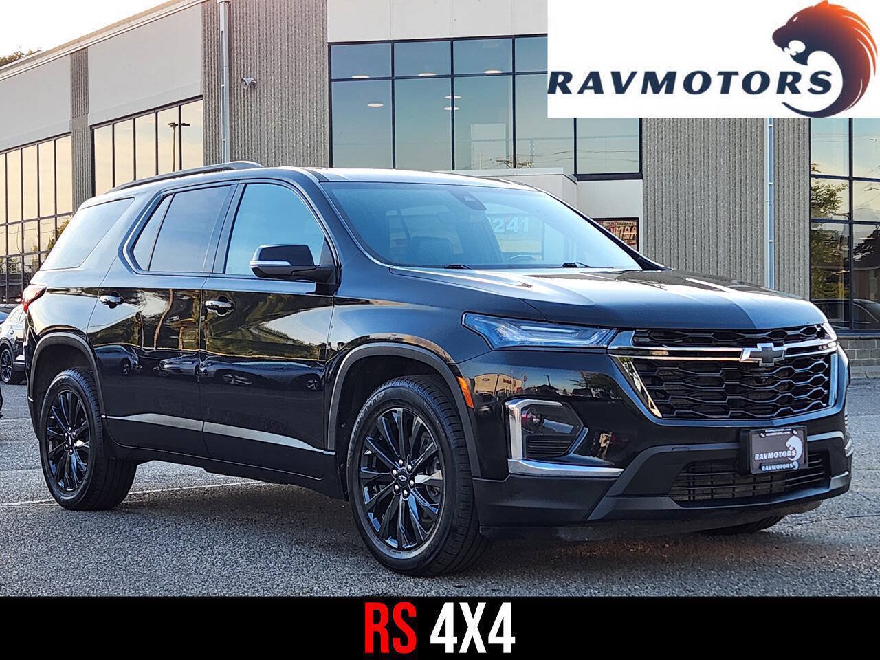 Used 2023 Chevrolet Traverse RS AWD/4WD image 1