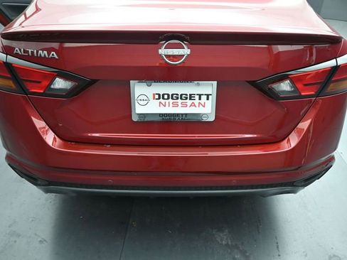 New 2026 Nissan Altima 2.5 SV w/ SV Special Edition Package image 10