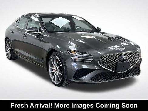 Used 2025 Genesis G70 2.5T RWD image 1