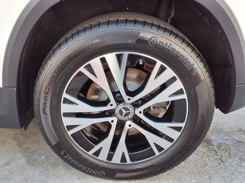 Used 2025 Mercedes-Benz GLA 250 4MATIC image 27