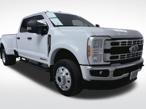 Used 2024 Ford F450 XLT w/ 360-Degree Camera Package AWD/4WD image 16