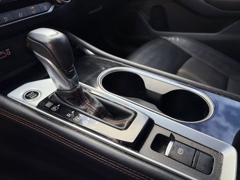 Certified 2025 Nissan Altima 2.5 SR image 19