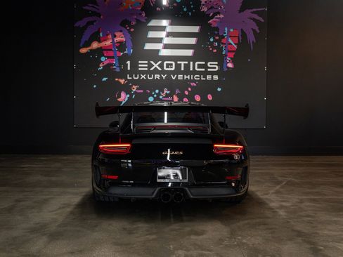 Used 2019 Porsche 911 GT3 RS w/ Weissach Package RWD image 5