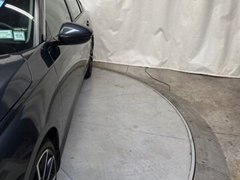 Used 2023 Honda Accord Hybrid Touring image 12