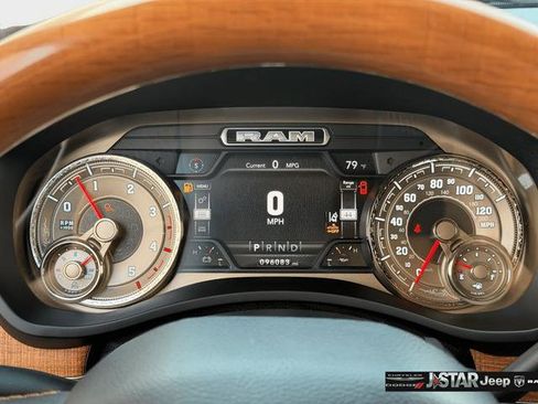 Used 2020 RAM 2500 Limited AWD/4WD image 28