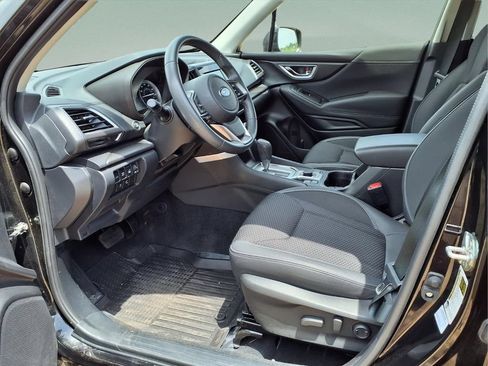 Used 2023 Subaru Forester Premium AWD/4WD image 18