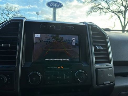 Used 2020 Ford F150 XLT w/ Equipment Group 302A Luxury image 13