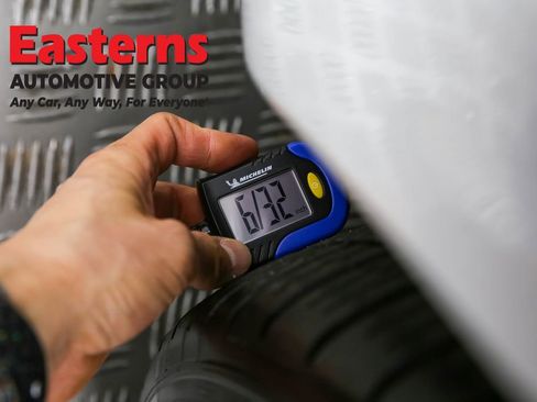 Used 2019 Tesla Model 3 Long Range image 26