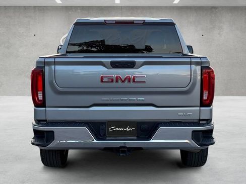 Certified 2025 GMC Sierra 1500 SLT image 15