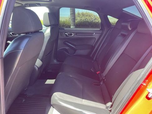 Used 2025 Honda Civic Sport image 25