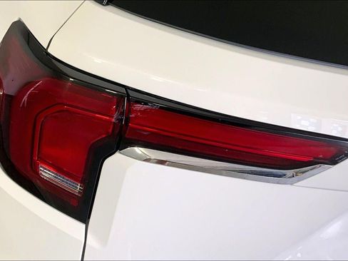 Used 2026 GMC Terrain Elevation FWD image 27