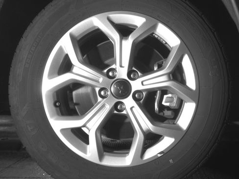 Used 2025 Jeep Compass Latitude image 13