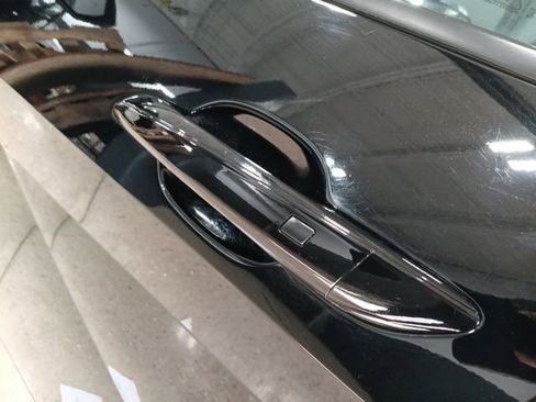 Used 2023 Hyundai Elantra SEL image 9