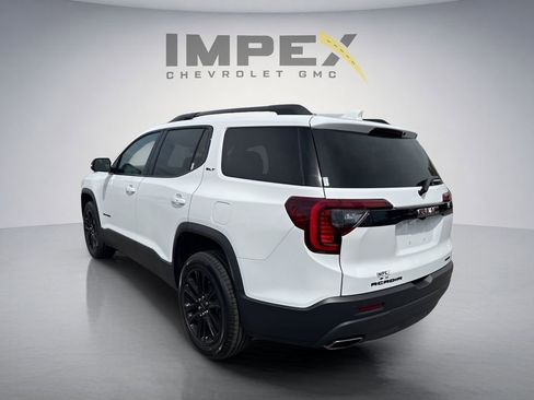 Used 2023 GMC Acadia SLT w/ Elevation Edition AWD/4WD image 3