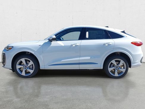 New 2026 Audi Q5 Premium Plus AWD/4WD image 8