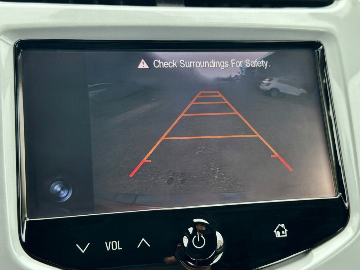 Used 2016 Chevrolet Trax LS w/ LPO, Cargo Package FWD image 9