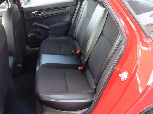 Used 2022 Honda Civic Sport image 12