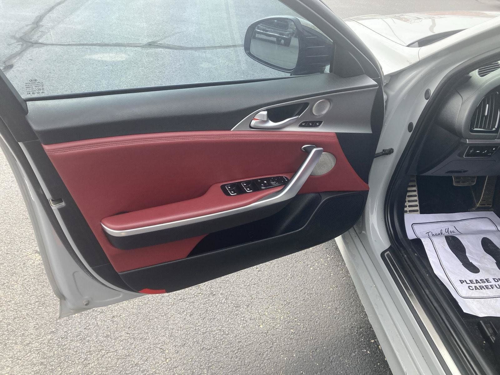 Used 2018 Kia Stinger GT2 AWD/4WD image 11