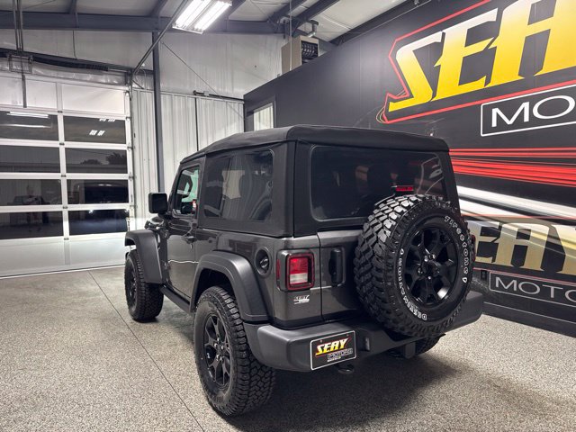 Used 2022 Jeep Wrangler Sport AWD/4WD image 16