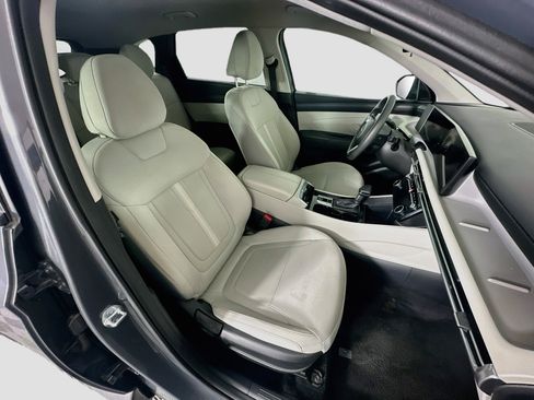 Used 2025 Hyundai Tucson SEL FWD image 32