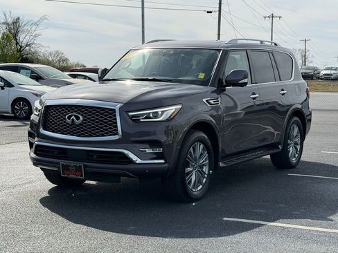 Used 2024 INFINITI QX80 Luxe AWD/4WD image 9