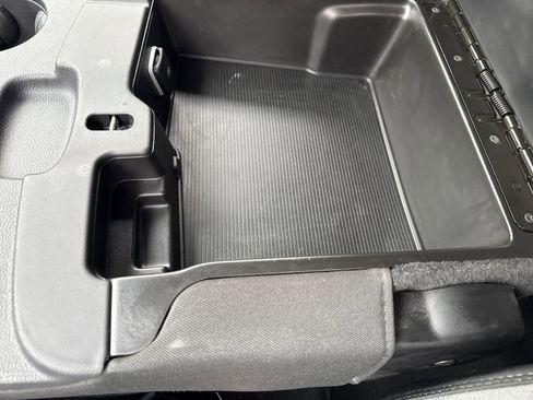 Used 2024 RAM 2500 Big Horn w/ Bed Utility Group image 26