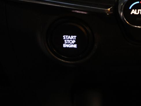 Used 2025 MAZDA MAZDA3 s image 27