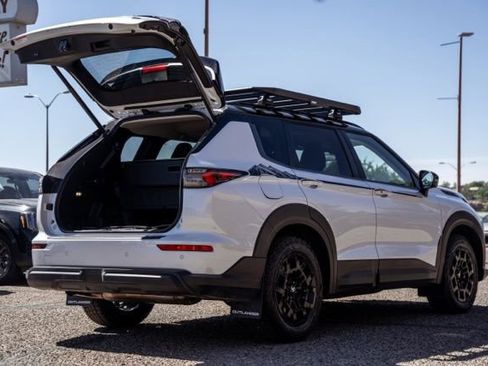 New 2026 Mitsubishi Outlander AWD image 5