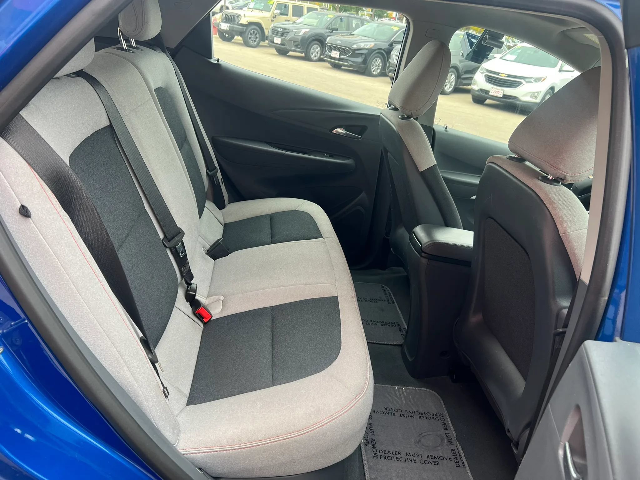 Used 2021 Chevrolet Bolt LT FWD image 7