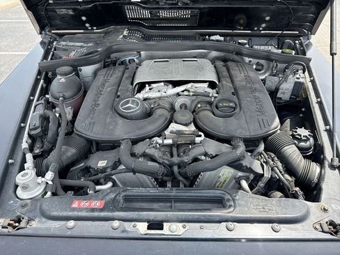 Used 2017 Mercedes-Benz G 550 image 26