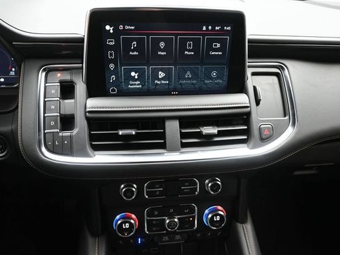 Used 2023 GMC Yukon XL AT4 AWD/4WD image 17