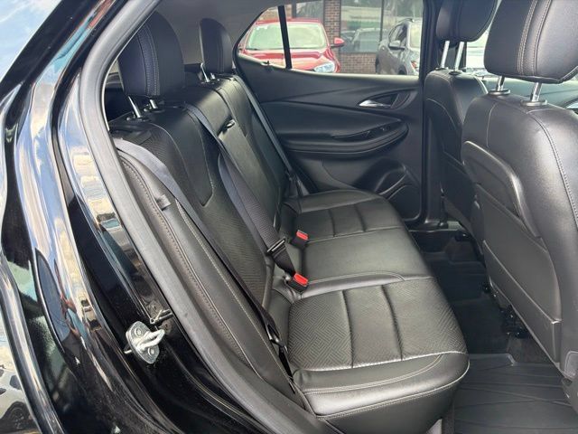 Certified 2023 Buick Encore GX Essence w/ Advanced Technology Package AWD/4WD image 18