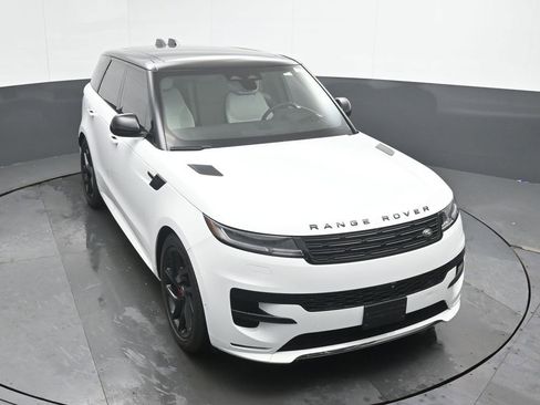 Used 2024 Land Rover Range Rover Sport Dynamic SE AWD/4WD image 33