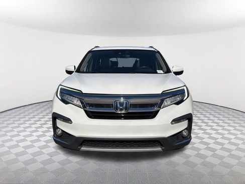 Used 2021 Honda Pilot Touring image 2