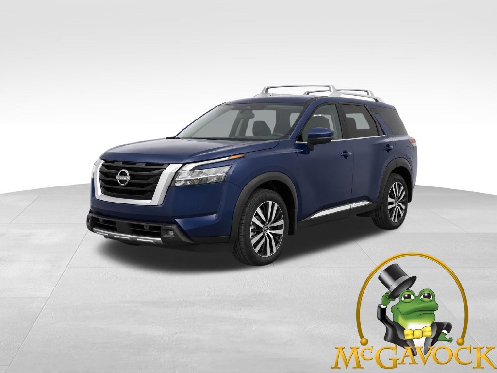 Certified 2024 Nissan Pathfinder Platinum FWD image 1