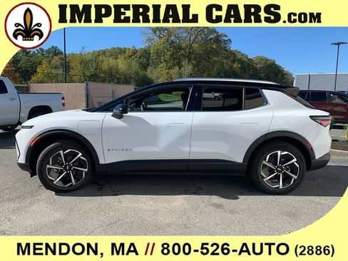 New 2026 Chevrolet Equinox EV LT image 6