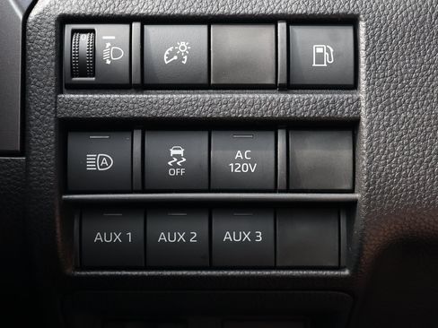 New 2025 Toyota Tacoma TRD Off-Road image 29