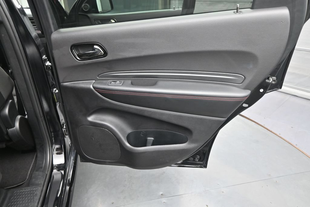 Used 2025 Dodge Durango GT AWD/4WD image 17